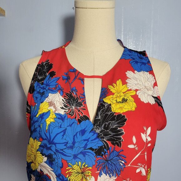 Violet + Claire Small Bright Red Blue Floral Keyhole Sleeveless Summer Blouse - Picture 2 of 9